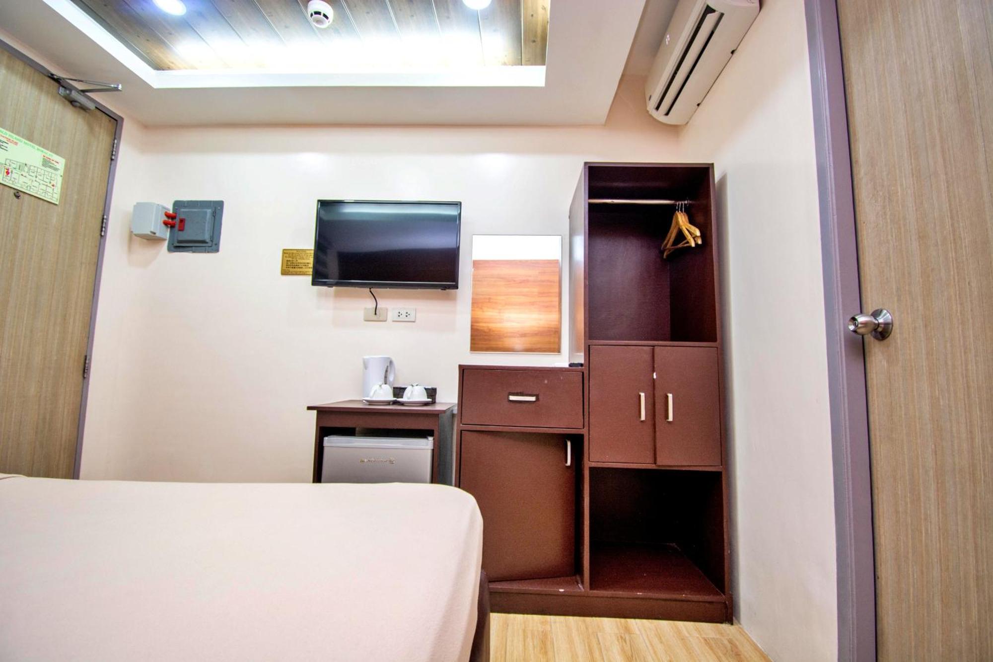 Emerald Island Hotel Balabag  Екстериор снимка